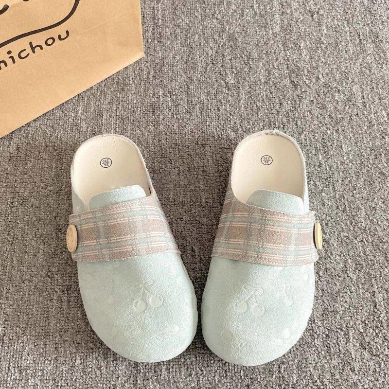 

Office new half slippers women wear white shoes board shoes versatile niche sports and leisure shoes 40