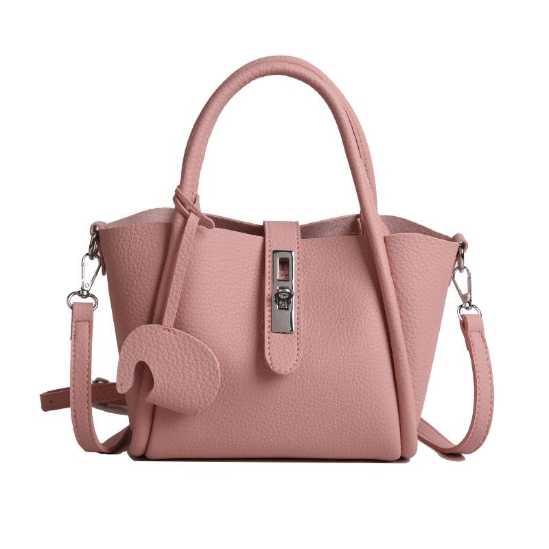 

Новая высококлассная сумка-тоут женская нишевая наплечная сумка-ведро кроссбоди для通勤 сумка-овощная корзина розовый