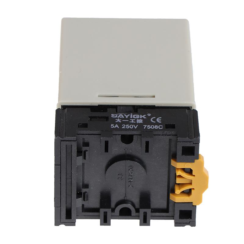 Relais de niveau C61F-Gp Ac220V Contrôleur de niveau de commutateur de niveau sans flotteur avec base