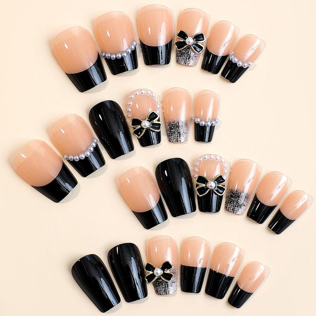 Minimalist Black Bow Ladder False Nails - French and American Style