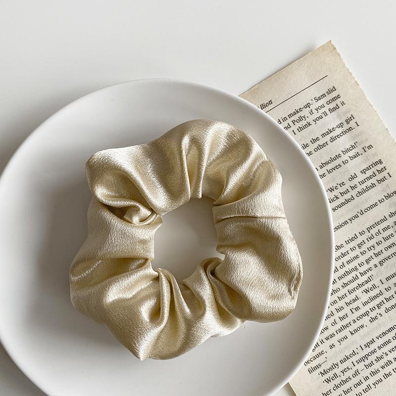 Plush Pig Intestine Hair Tie – Milk Coffee Color: 2025 Christmas Autumn Winter Series Hair Accessories