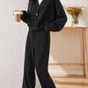 Ensemble Cardigan et Pantalon Large pour Femme Style Automne Hong Kong – Décontracté, Tendance, Professionnel