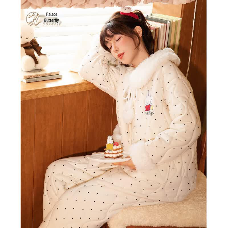 Miffy Women s Plush Flannel Pajama  Loungewear Set 2XL