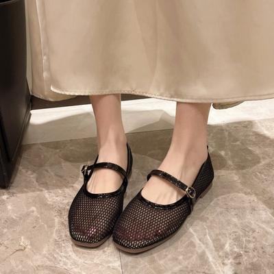 Moteriška avalynė – Sandalai