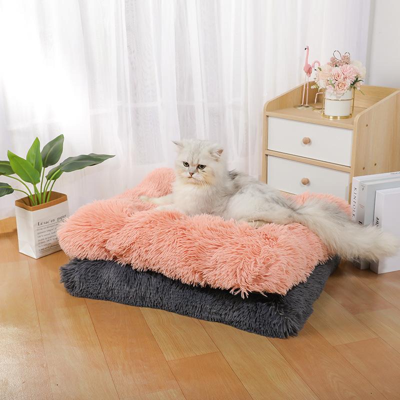 Doghouse Thickened Warm Plush Dog Bed Cat Dog Kennel Cushion Sleeping Cushion Pet Supplies