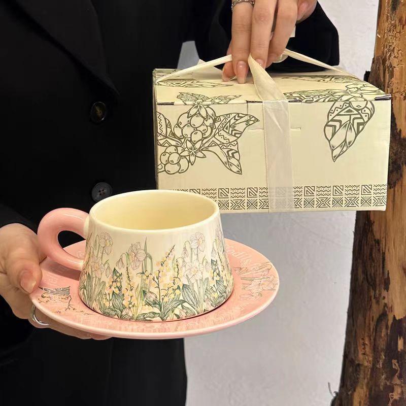 

Oil Painting Wind Chimes Flower Coffee Cup And Saucer Set Ceramic High-Value High-End Exquisite Retro Girls Afternoon Tea Cup 260ml