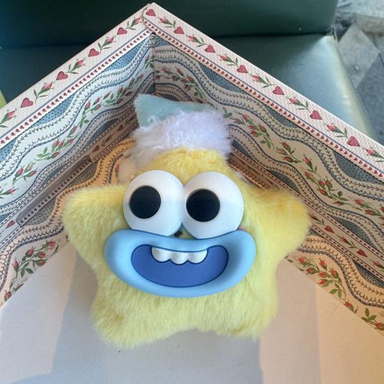 Large Mouth Cartoon Doll Keychain Star Shape Macaron Color Keychain
