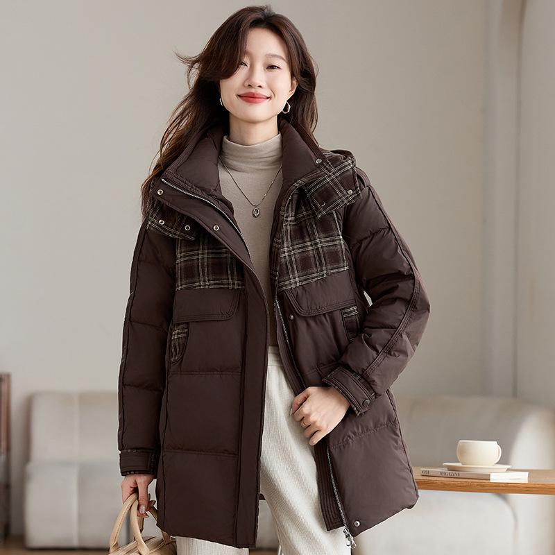2024 Women's Fashionable Hooded Down Coat: Mid-Length, Lightweight, Patchwork Design