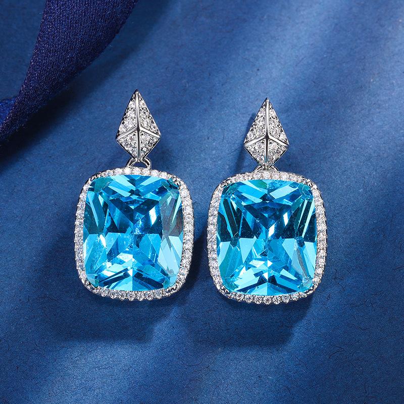 

Jewelry Copper Bottom Gold-Plated Simulation Aquamarine Hollow Women S Set Pendant Ring 4 * 16 Stud Earrings 12 * 14