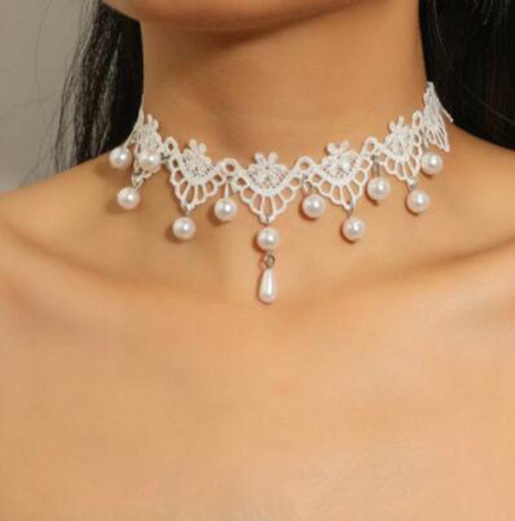 Colier Choker Gotic din Dantelă Neagră - Accesoriu Simplu Punk pentru Femei