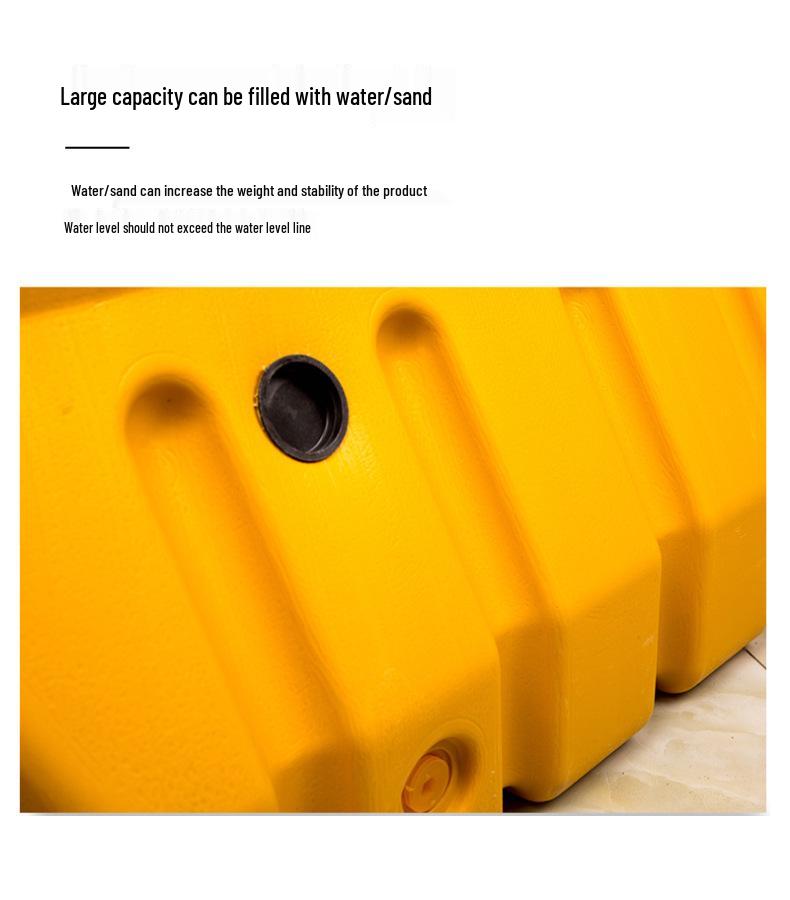 Red Plastic Double-Hole Anti-Collision Water-Filled Road Barrier for Construction and Maintenance Sites