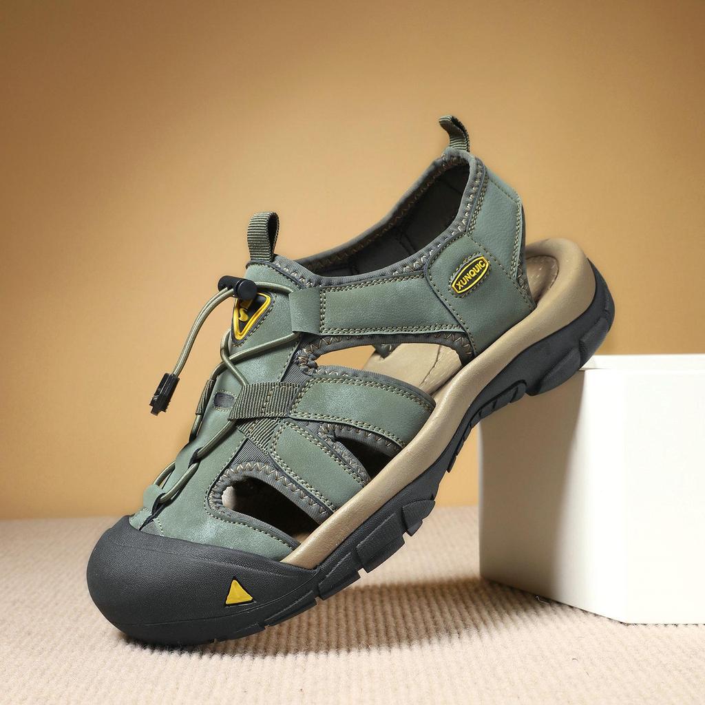 Unisex Thick-Soled Closed-Toe Summer Sandals - Plus Size Outdoor Casual Beach Shoes.