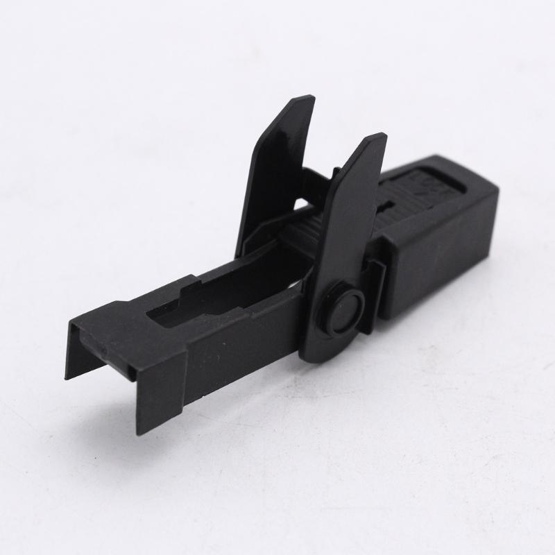 Upevňovací spona zámku přední lišty stěrače Odolná pro L322 MKIII DKW100020 Zajišťuje jasnou viditelnost Snadná instalace