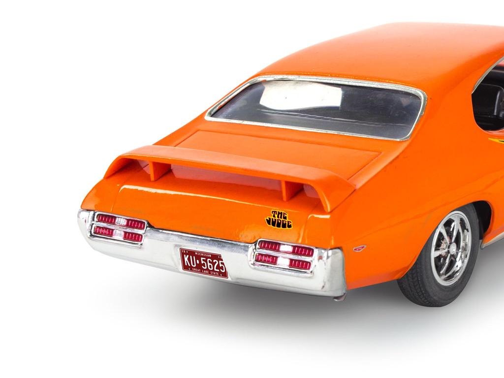 Revell (Germany) and Revell (American) 1/24 69 Pontiac GTO The Judge Plastic Model 14530