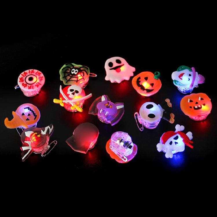 25pcs Party Accessories LED Flashing Brooch Pin Cartoon Light Glowing Badge Gift