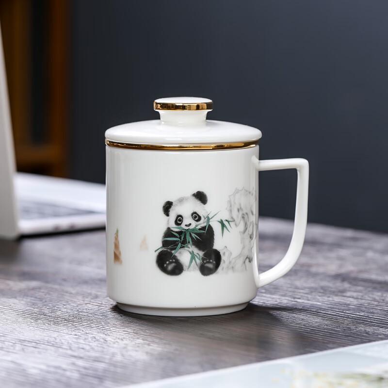 

MULTIPOTENT Gilded Panda Ceramic Office Mug with Lid