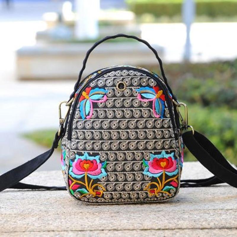 Kadın Çiçek Nakışlı Sırt Çantası Yaz Seyahati Omuz Sırt Çantası Hediye Çiçekli Sırt Çantası Rucksack Bohem