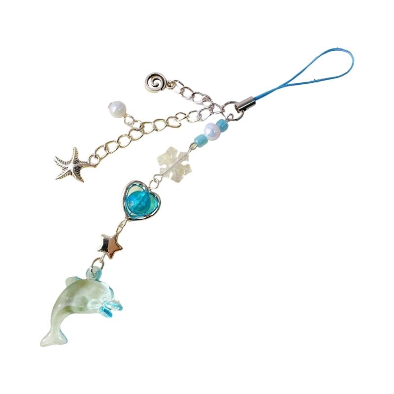 Contemporary Dolphin Keychain Metal Bag Charm Retro Design Keyring Compact Travel Accessory Pendat Bag Pendant