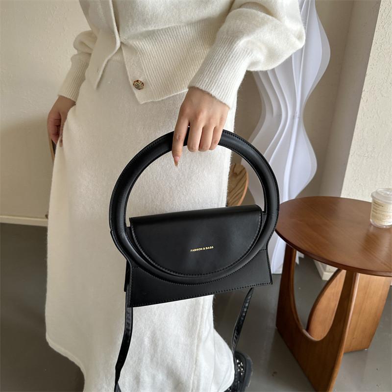 Trendy Small Square Pu Leather Shoulder Bag Stylish 2023 Fall Fashion Womens Handbag