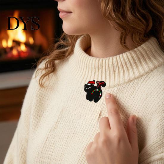 Kitten Decorative Pin Christmas Cartoon Cat Enamel Brooch, Badge for Animal Shape Men Women, Sweater Cardigan Coat Dress Jewelry Accessories Brooches