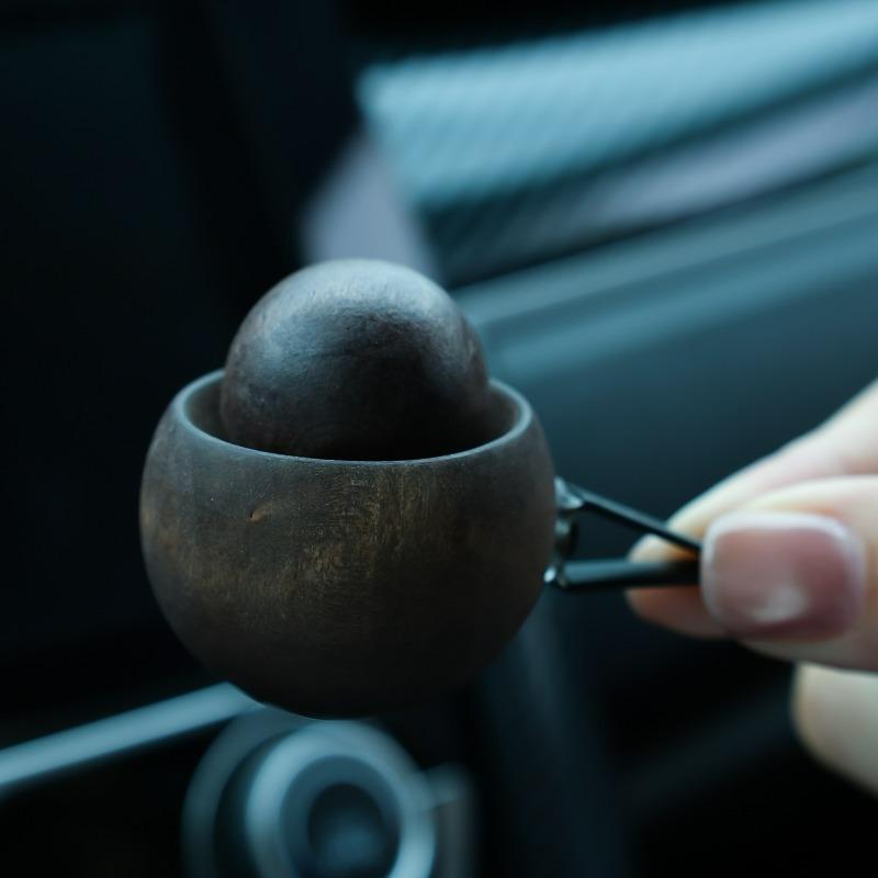 Wood Car Air Freshener Egg Shape Vent Clip Diffuser for Essential Oils Car Vent Accessories Eco-Friendly Odor Eliminator