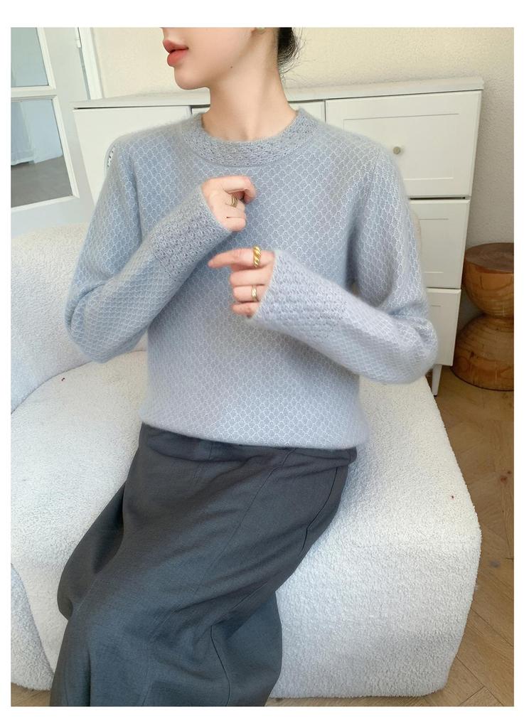 2025 Autumn/Winter Women's Thick Seven-Gauge Hollow-Out Semi-High Neck Cashmere Sweater Base Layer