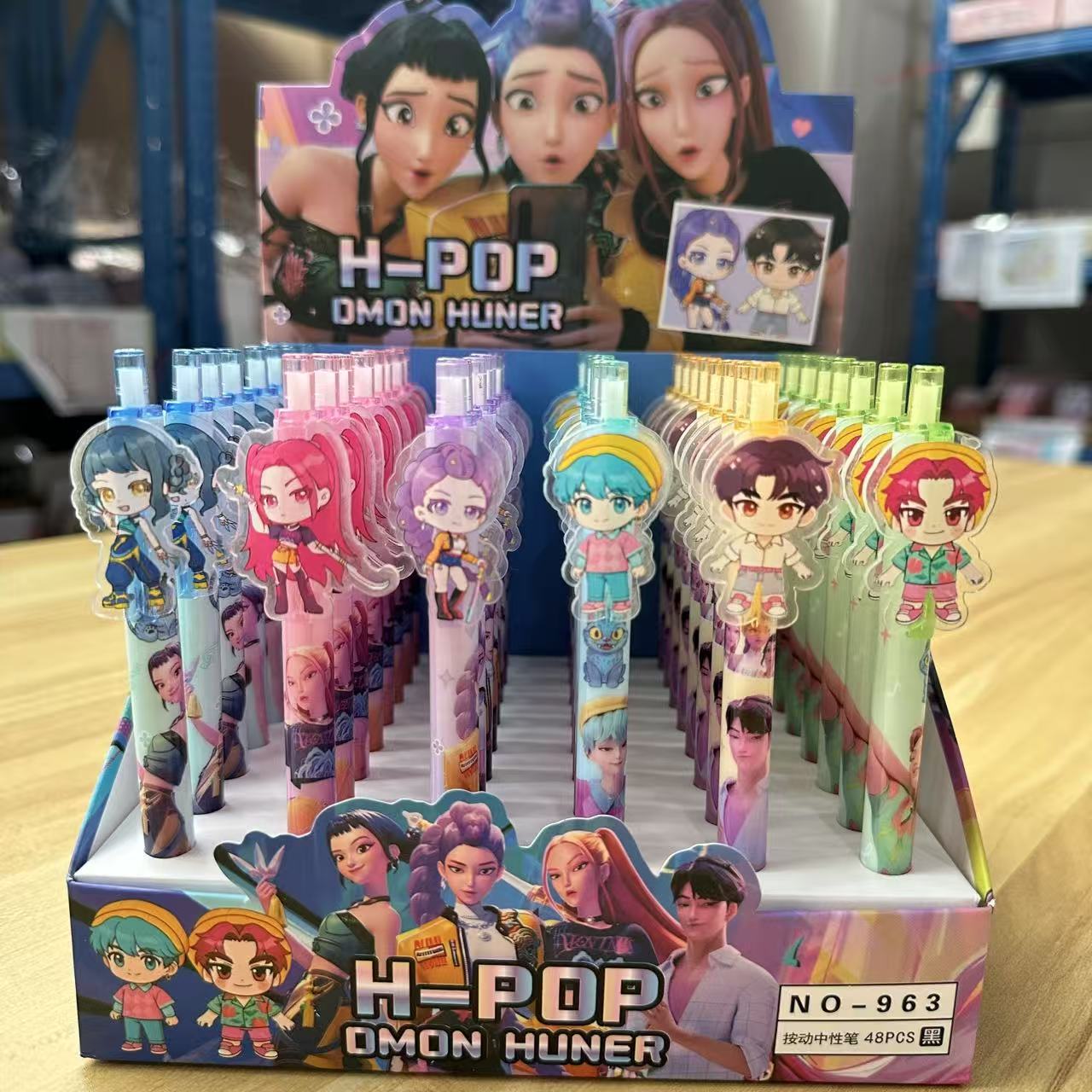 

4/12pcs Black KPop Devil Hunter Student Pen, Exam Drawing Set, Anime Cartoon Characters, Stationery, School Supplies Gifts random-1pcs
