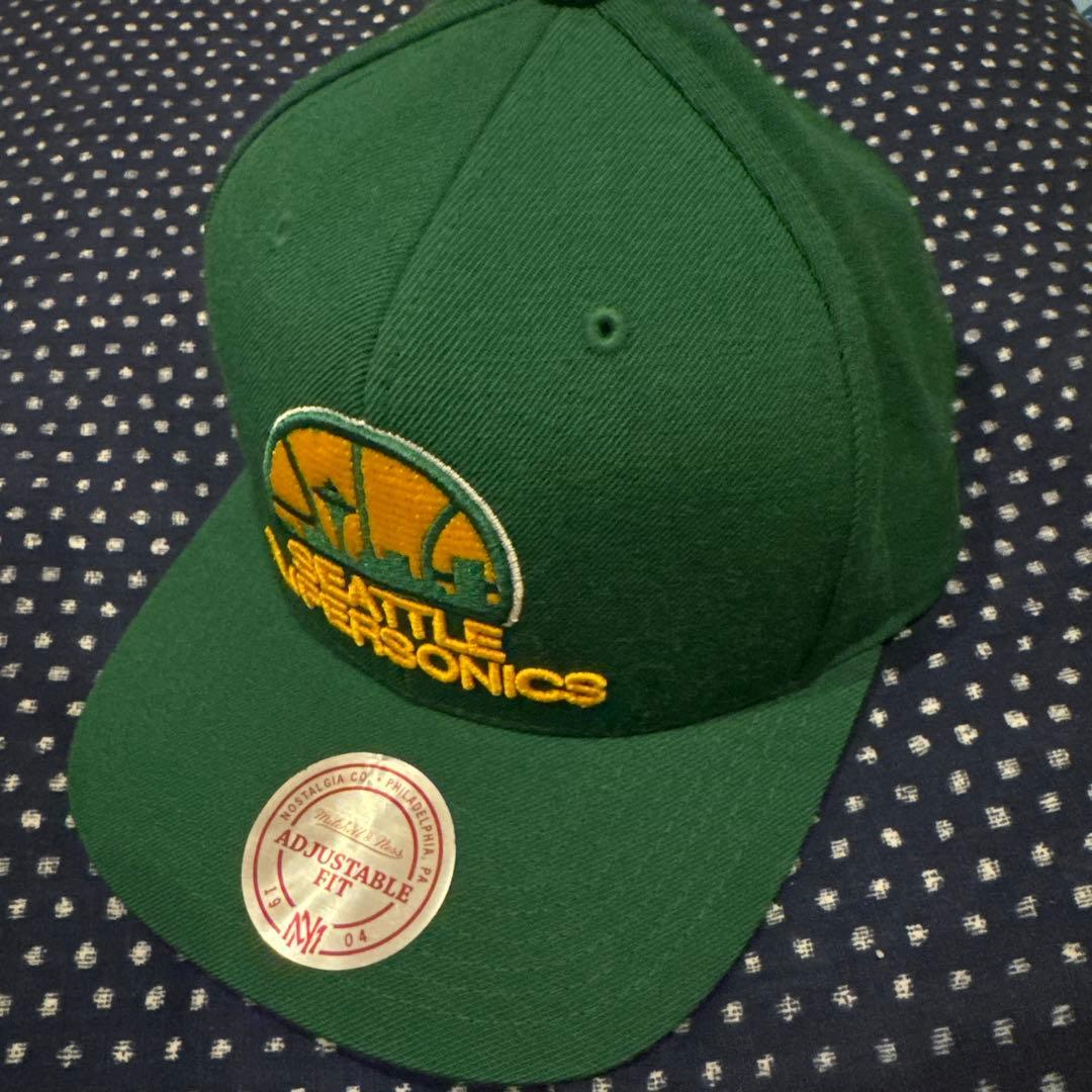 Used Mitchell & Ness Seattle SuperSonics Cap