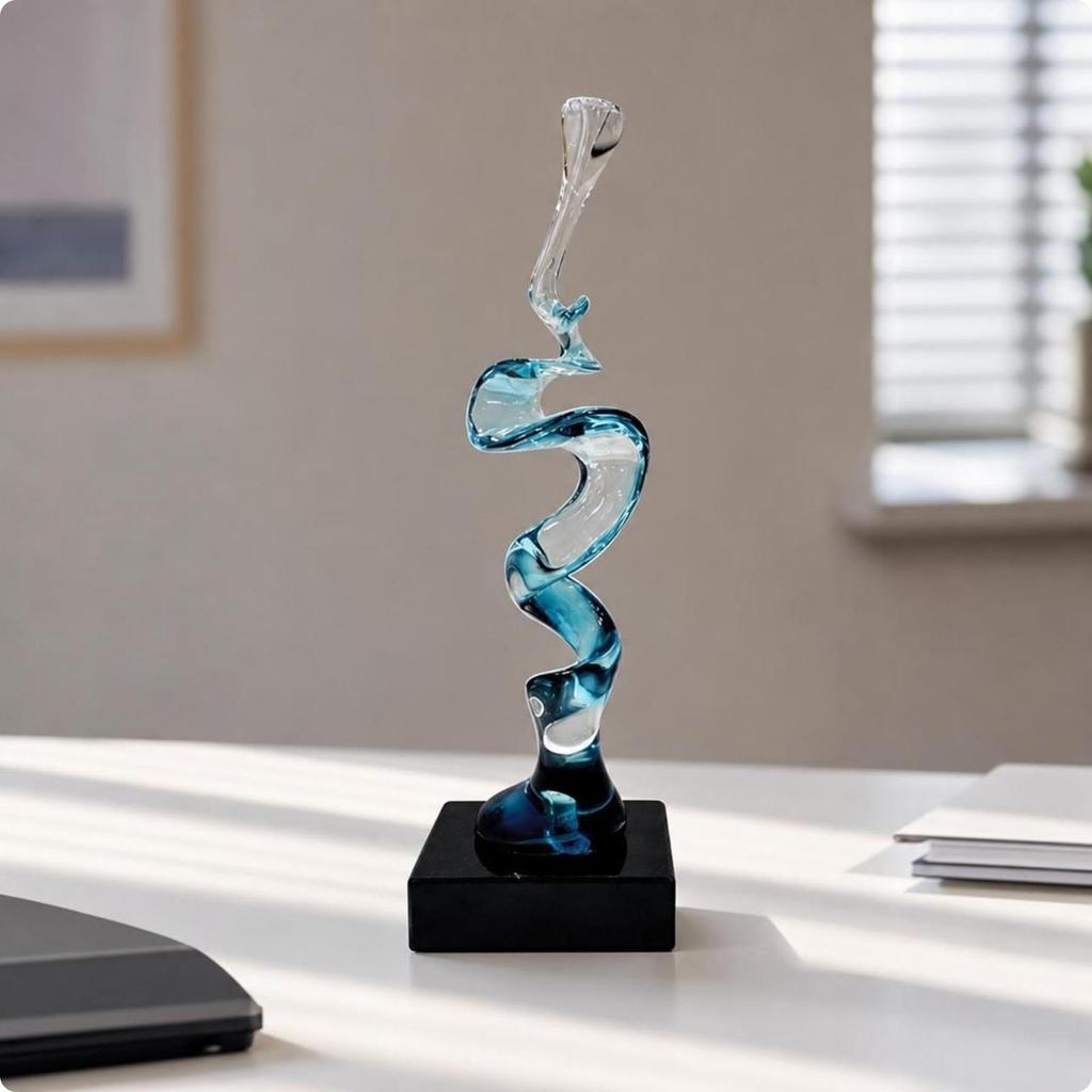 Transparente Harzskulptur Elegantes Tischornament Künstlerisch für Hotel, Lounge