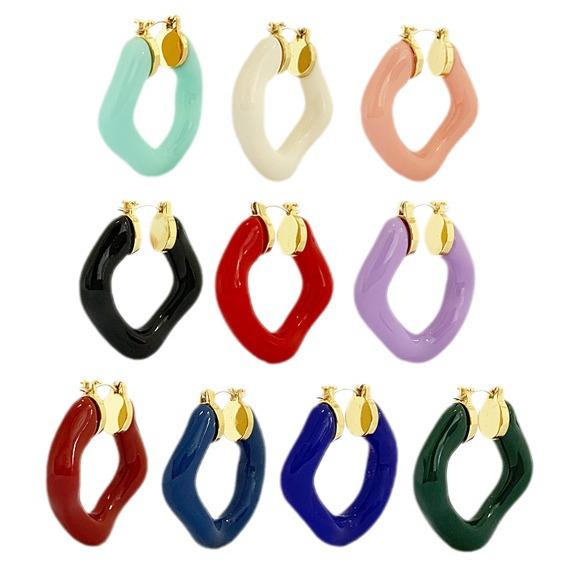 Lisa Style 2021 Trendy Geometric Round Earrings: Light Luxury Design