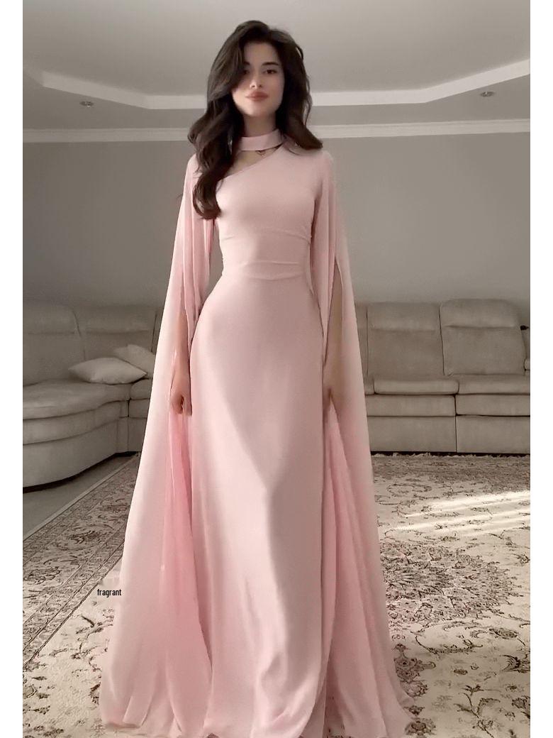 

Весна 2025 Мода для женщин Ближнего Востока: Шикарное длинное платье с акцентом на талии S