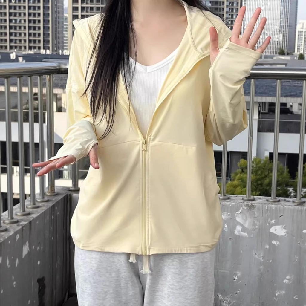 Sports Thin Ice Silk Summer Sunscreen Clothing Women's Outdoor Light and Thin Jacket UV Protection Breathable Cool Sunscreen Clothing
