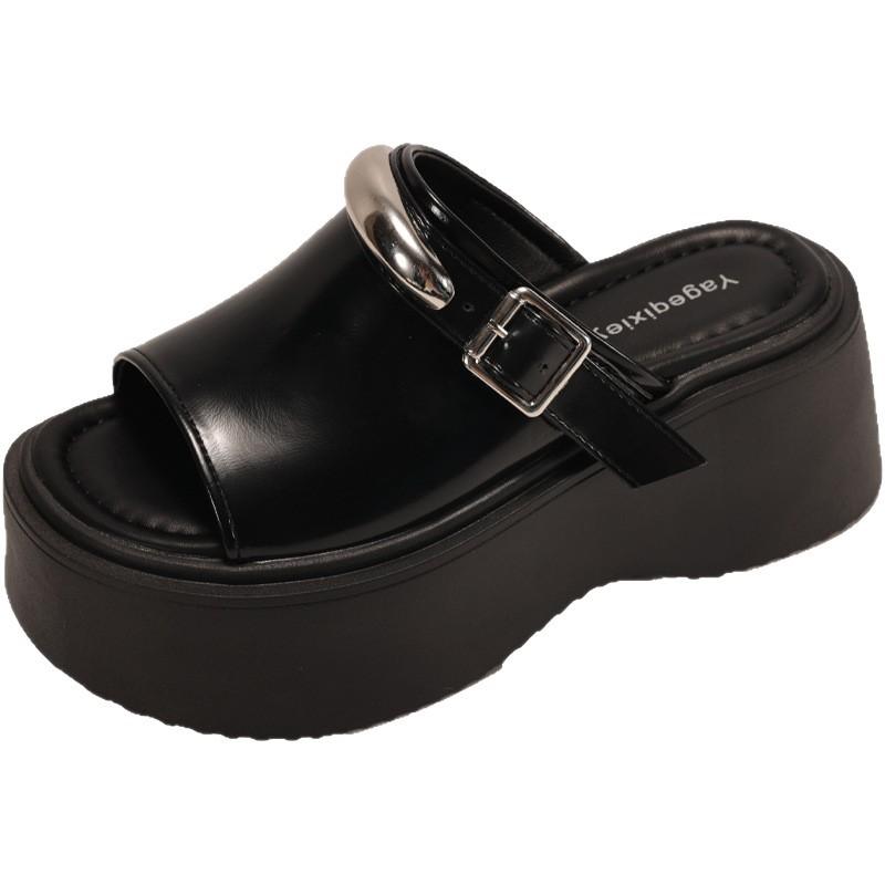 Small thick-bottomed cool slippers for women's outer wear 2025 summer new high-end metal buckle light bottom high-heeled sandals for women