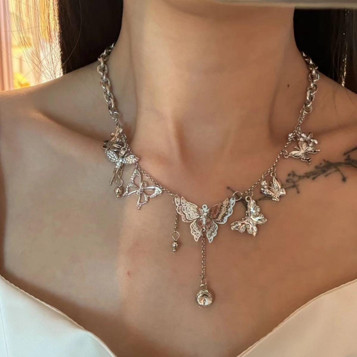 

Панк Стиль Хип-Хоп Ожерелье-Чокер для Мужчин - Высококлассная Цепочка на Ключицу, Ювелирные Изделия Y2K Субкультуры, Сладкий и Крутой Воротник