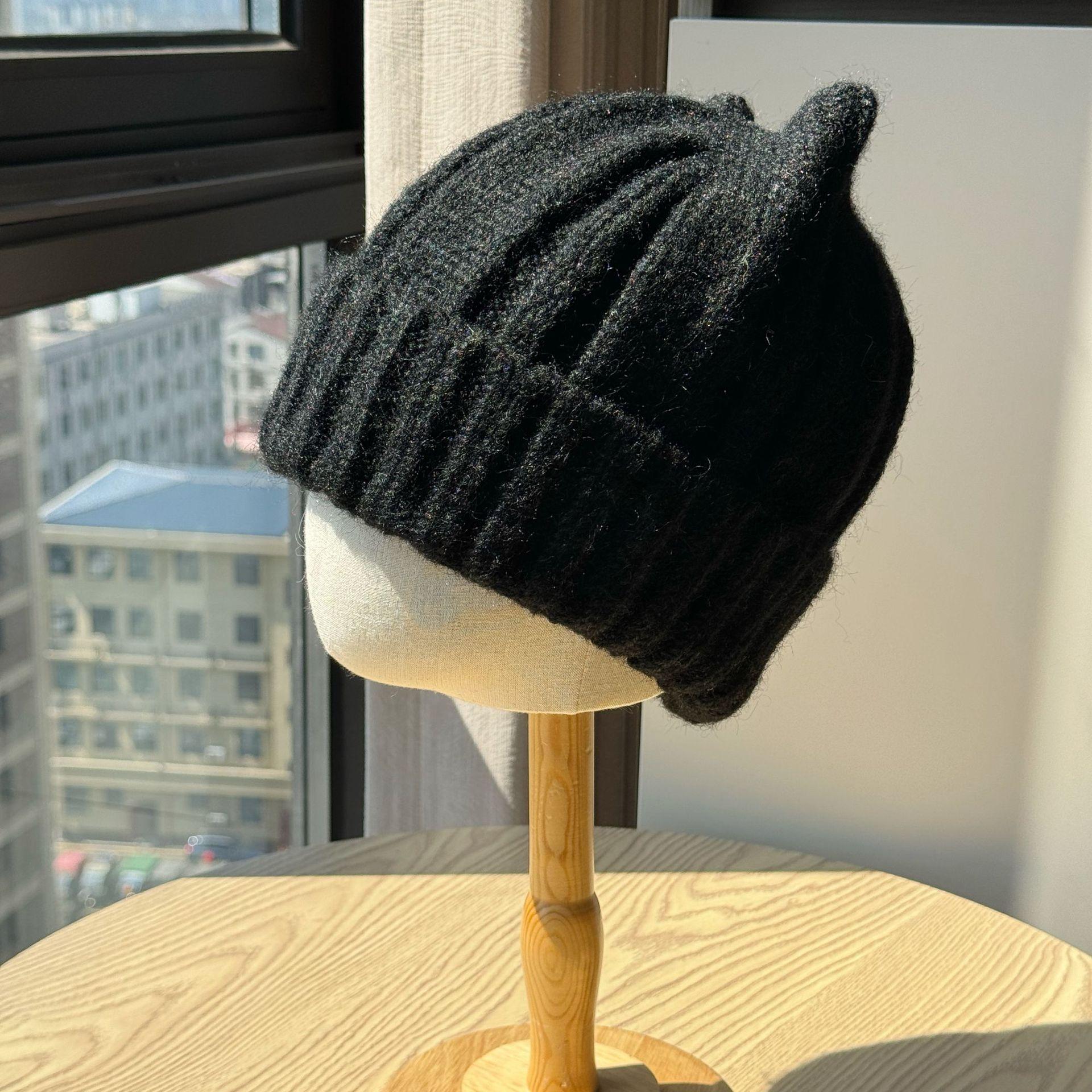 

New cute cat ear knitted hat for women, thickened for autumn and winter, ear-protecting cap for large head circumference, versatile knit hat Adult54-60Average Size чёрный