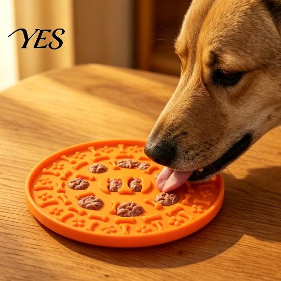 Slow Lick Feeding Mat Pet Food with Strong Suction Cup, Bone Paw Print Design Dog Eating Bowl Accessory Mat, for Preventing Choking Feeder