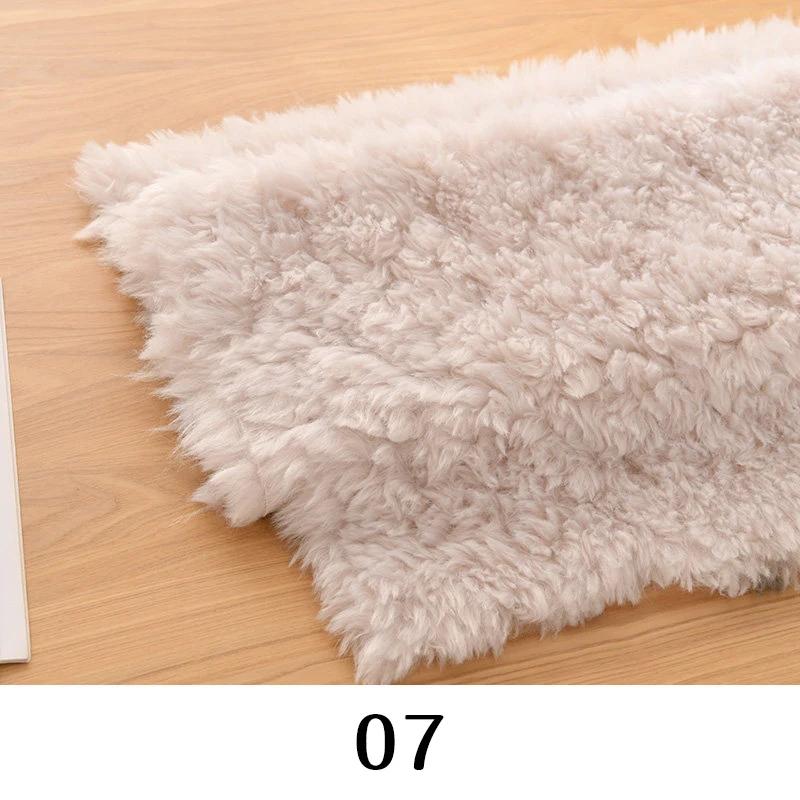 25x45cm Curly Plush Fabric Soft Hair Faux Fur Fabric Hand Make Cosplay Decorative Background Clothing Lining Bedding Cloth