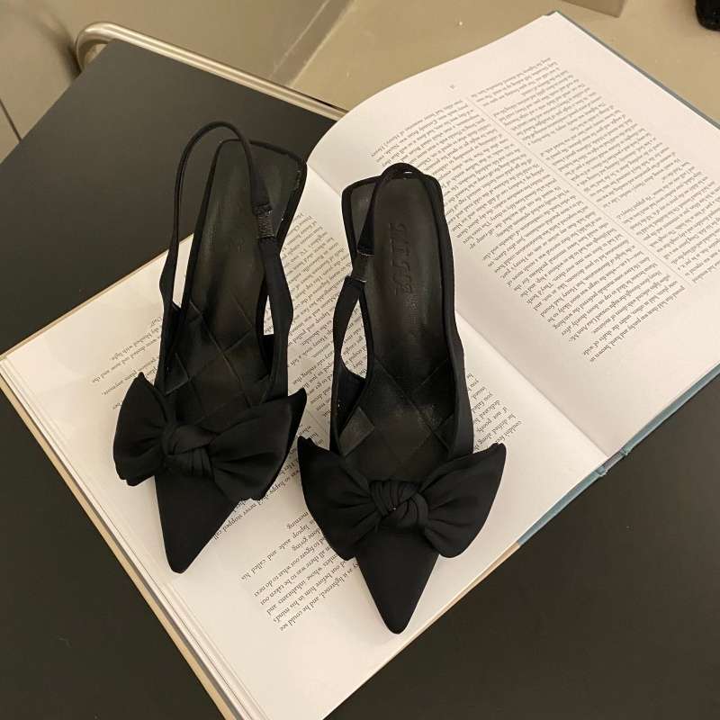 French high-heeled niche bag head bow sandals fairy shoes 2025 new summer thin heel pointed shoes