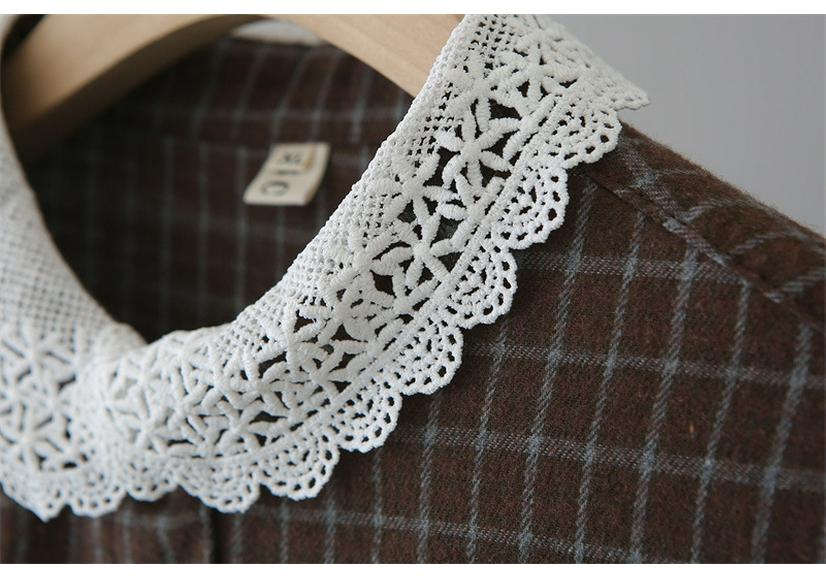 Plus Size Women's 2026 Spring Plaid Coat with Lace Collar Cardigan - Slimming Long Sleeve Shirt