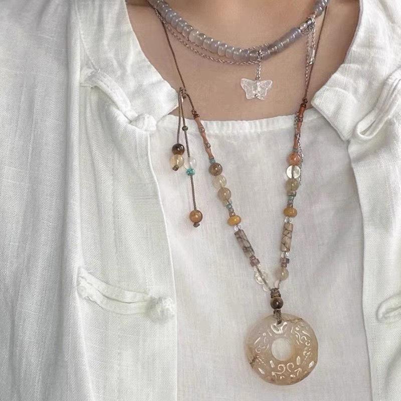 Bohemian Ethnic Style Long Bow Metal Necklace with Vintage Distressed Pendant (2025)