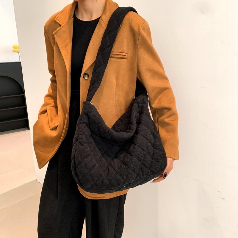 Fashion Rhombus Messenger Bag Simple Solid Color Autumn and Winter Cotton Clothes Shoulder Bag Trendy Casual Student Tote Women's Bag