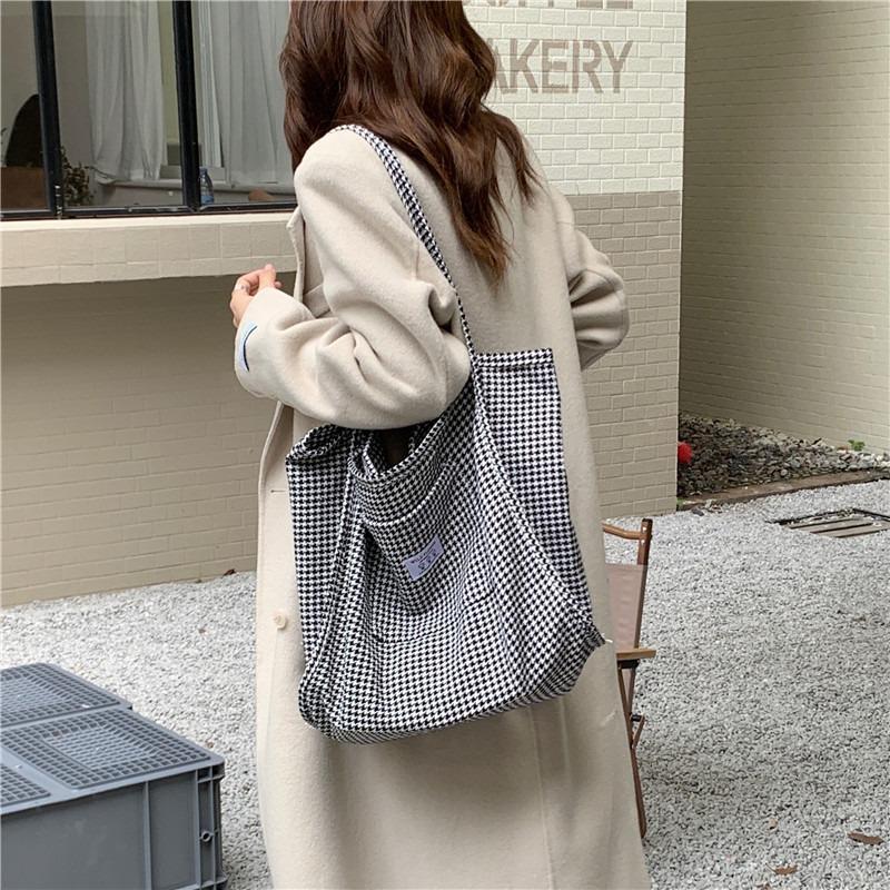 11 autumn and winter new tote bag woolen shoulder canvas bag female student large-capacity cloth bag
