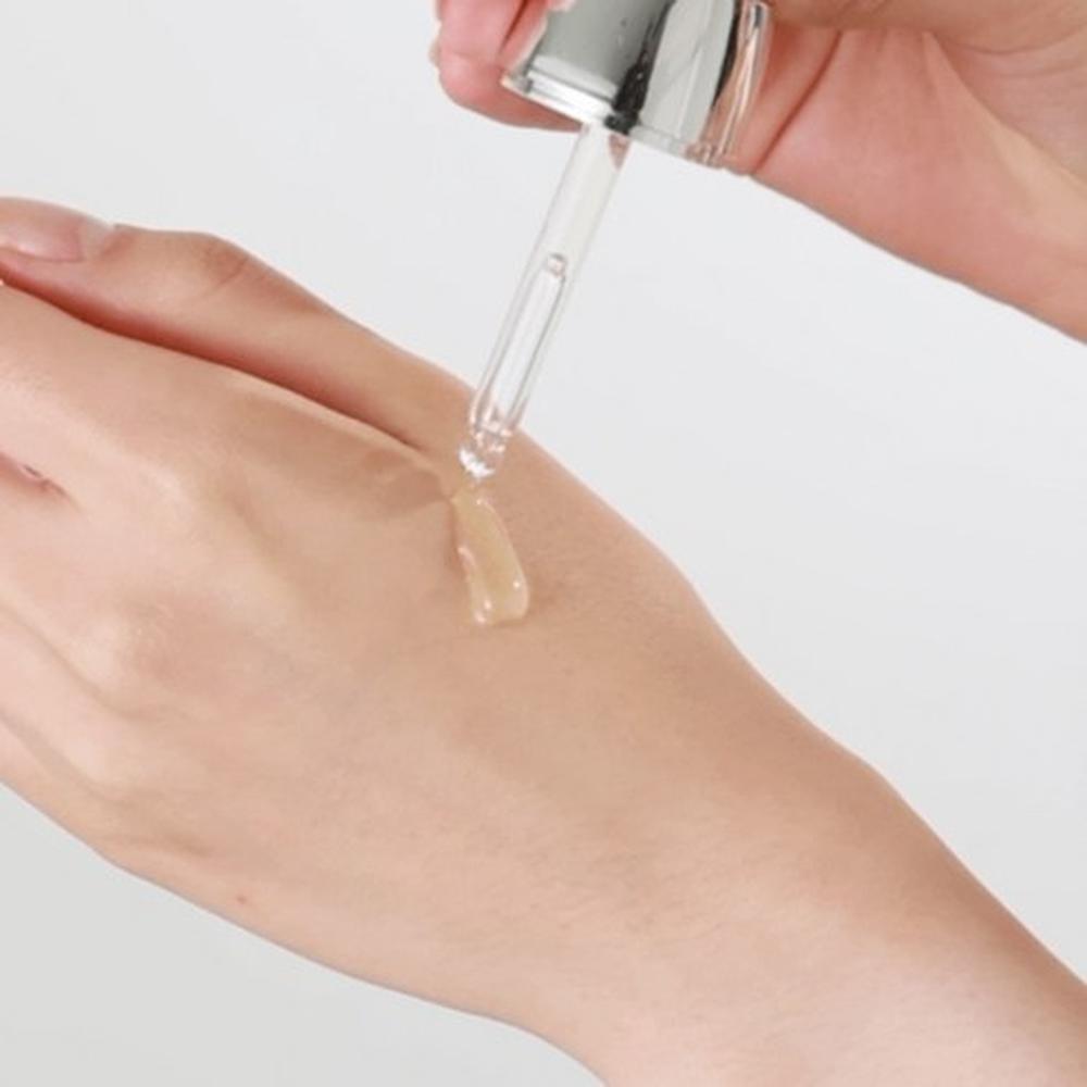 CNP LABORATORY Propolis Energy Ampoule Plus 35ml – Brightening & Elasticity Care, Korean