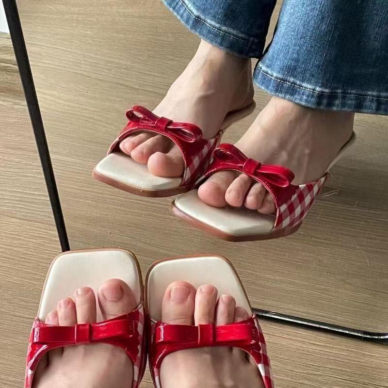 Bow red women's shoes plaid winter sandals 2024 open-toed square head word beautiful French women's cool slippers