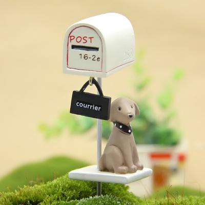 Frische und niedliche Hundepostkasten, Moos-Sukkulenten, Frische und niedliche Blumenarrangements, Requisiten zum Fotografieren, Tischdekorationen