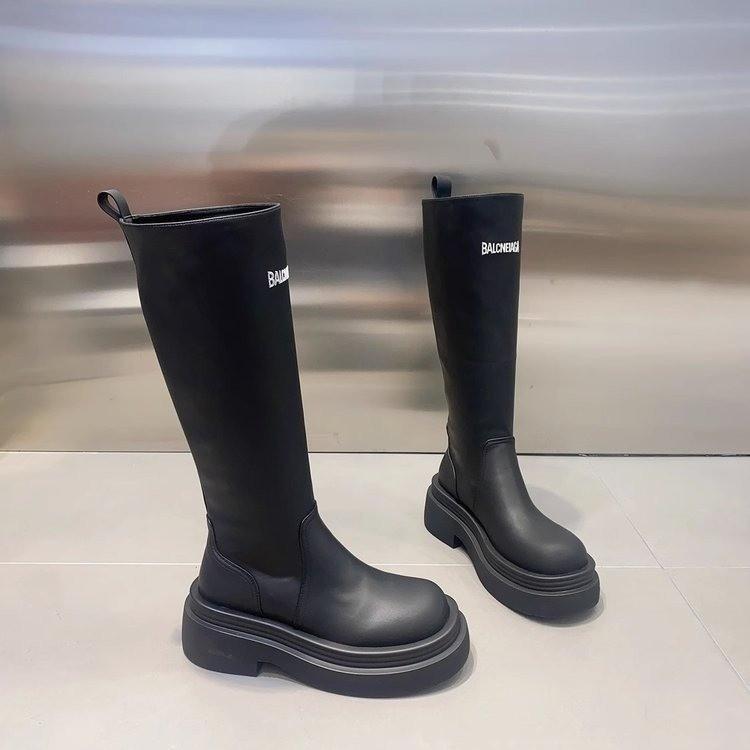 Letters But Knee Medium-high Boots for Women, New Thick-soled and Thin Rear Zipper Chimney Boots In Autumn and Winter