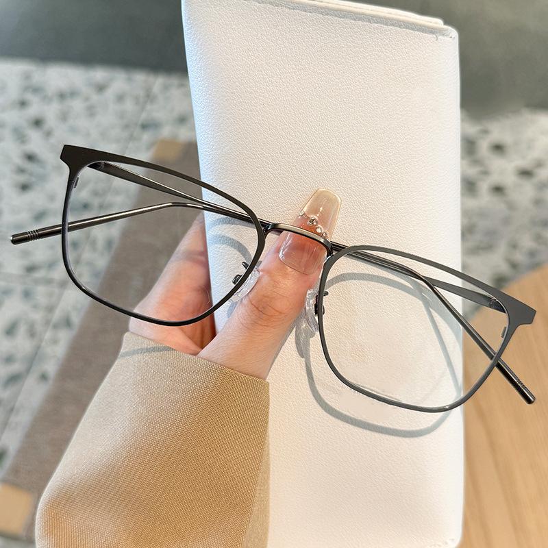 

Новая полуободковая мужская оправа для очков с защитой от синего света, плоским световым зеркалом, простая деловая, высококачественная, для очков для близорукости 9030 серый