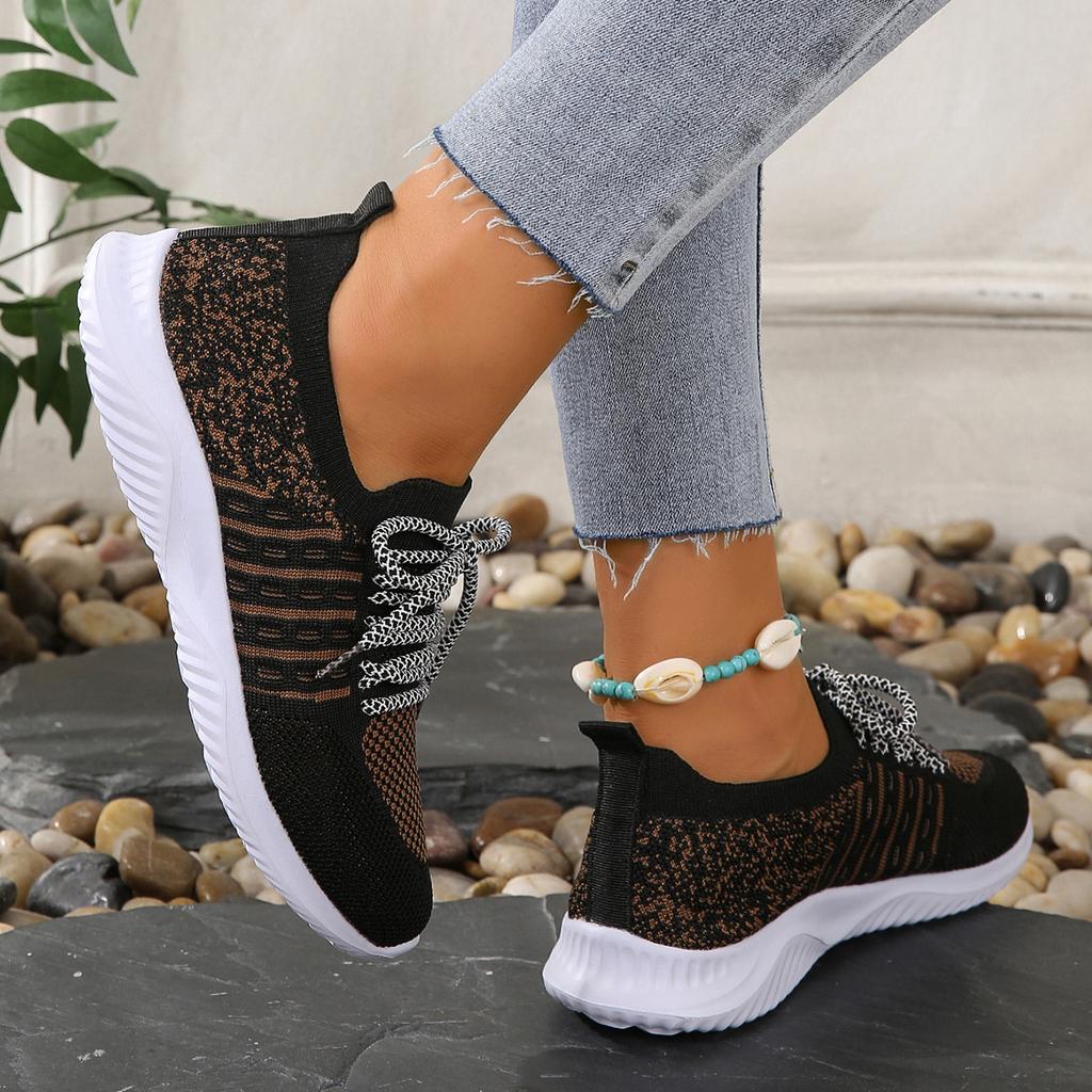 Foreign trade women's flat-bottomed casual sports single shoes 2025 new round head large size lace-up fashion mesh shoes