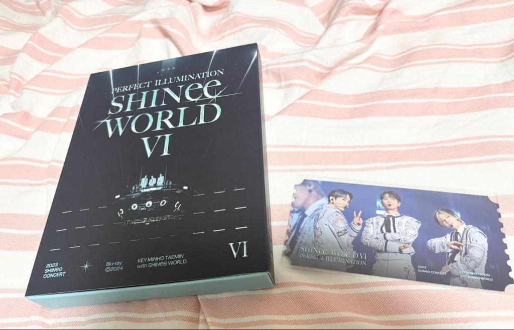 [USED] SHINee WORLD VI BluRay