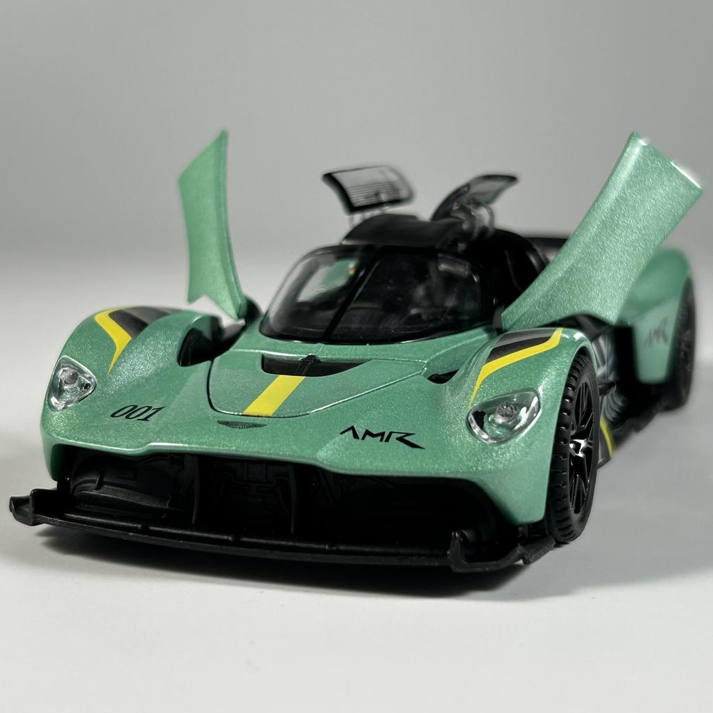 1/32 Aston Martin Valkyrie Supercar Alloy Metal Diecast Model Car Collectibles Boy’s Birthday Gift Home Trendy Ornaments & Gift